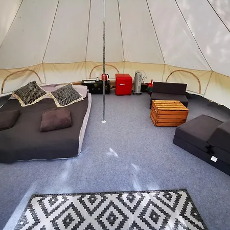 Glamping Kaliska Hotel Lochow Exterior photo