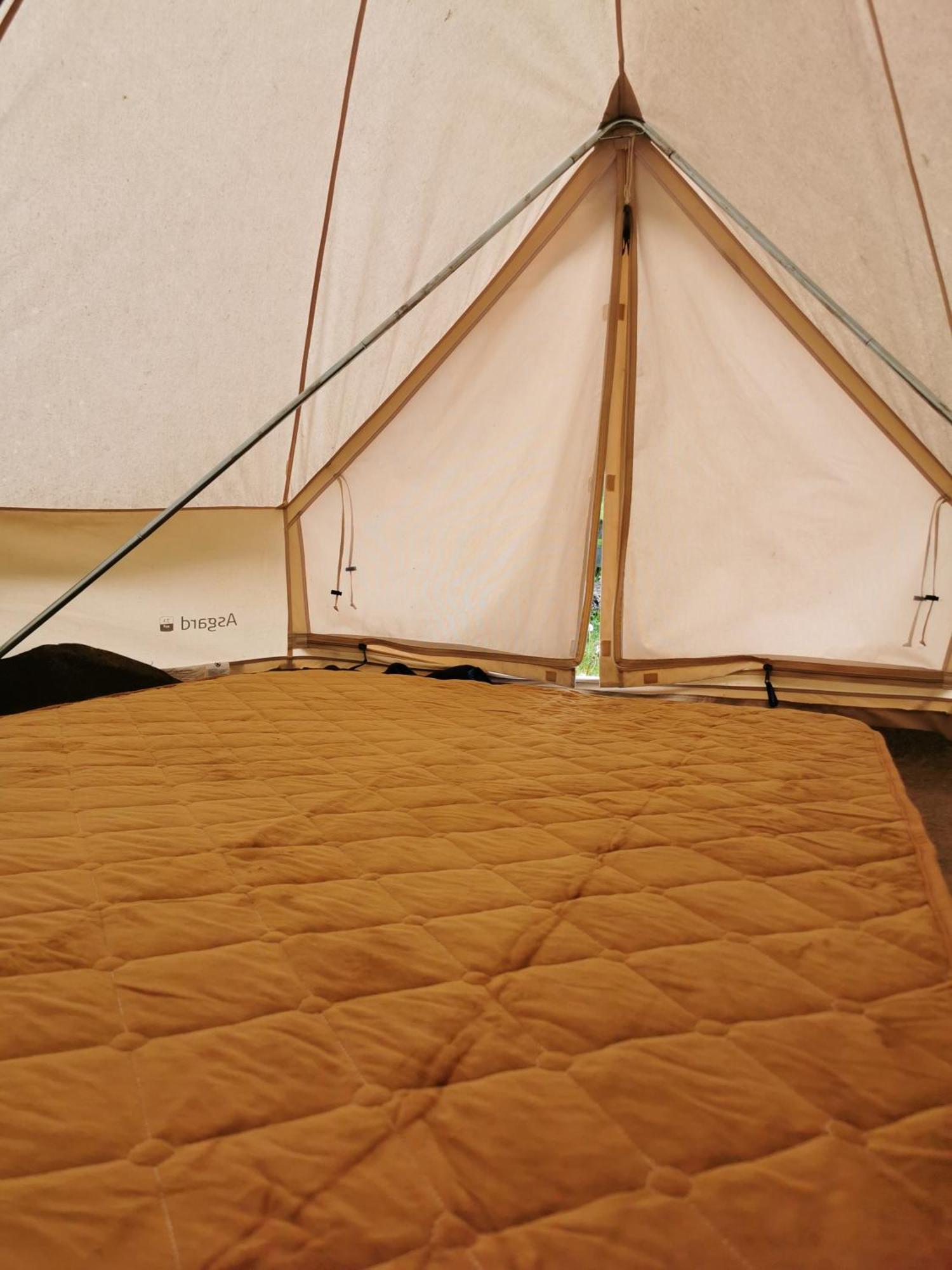 Glamping Kaliska Luxury tent Lochow